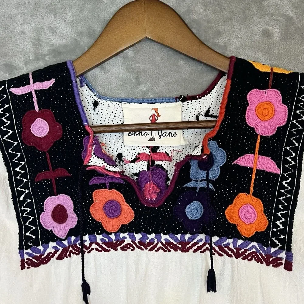 Boho Jane Embroidered Floral Top Size M Bohemian Peasant Festival Blouse - Picture 3 of 9